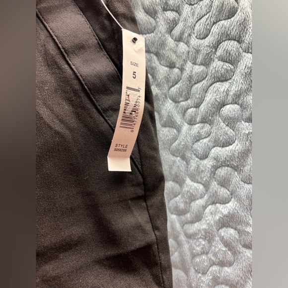 Dress Bermuda shorts - Picture 4 of 8